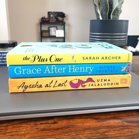 Barnes & Noble Other - Love Stories Book Bundle 